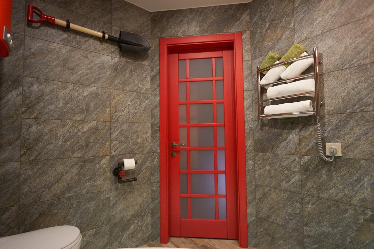 Garage Apartment Kremenchuk Luaran gambar