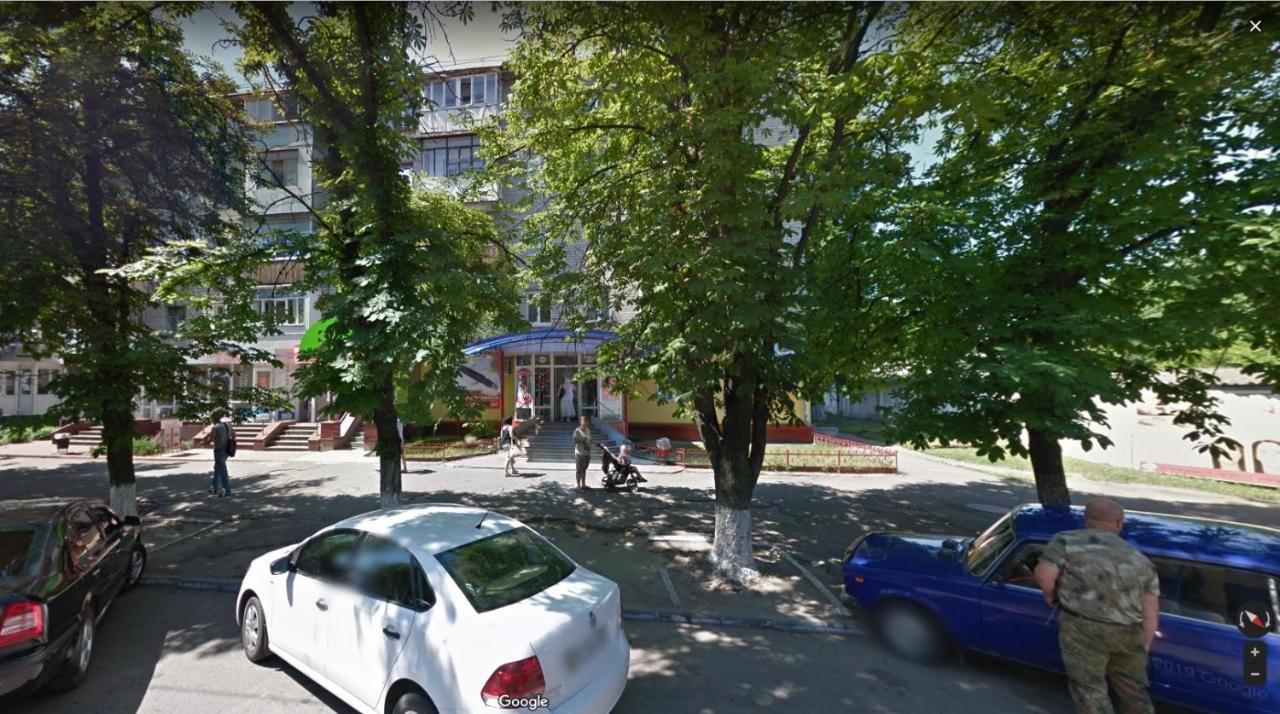 Garage Apartment Kremenchuk Luaran gambar